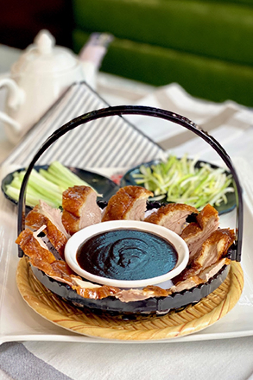 Whole Peking duck with pancakes and accompaniments at Shanghai You Garden Bayside